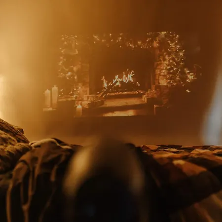 Refuge Panoramique En Haute-loire Casa de Férias Saint-Julien-Molhesabate